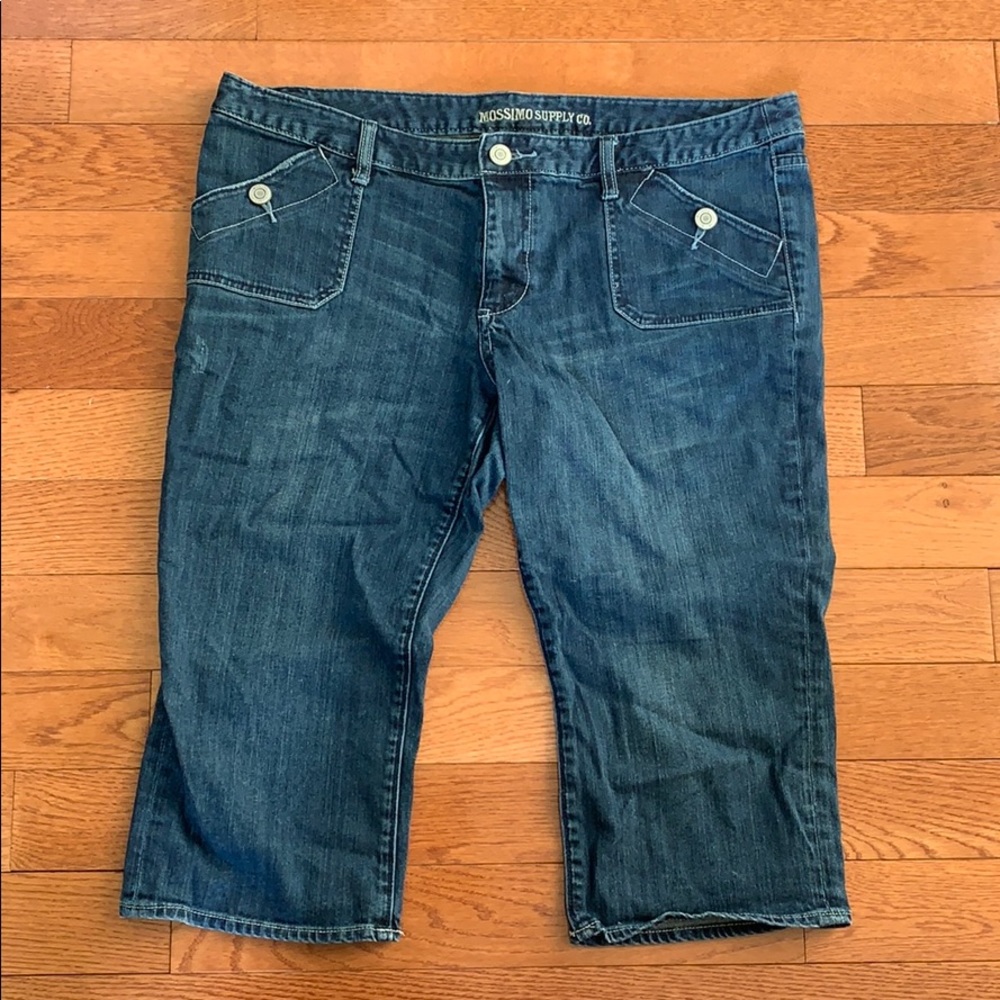 Mossimo Supply Co. Jean Capri Pants Size 17